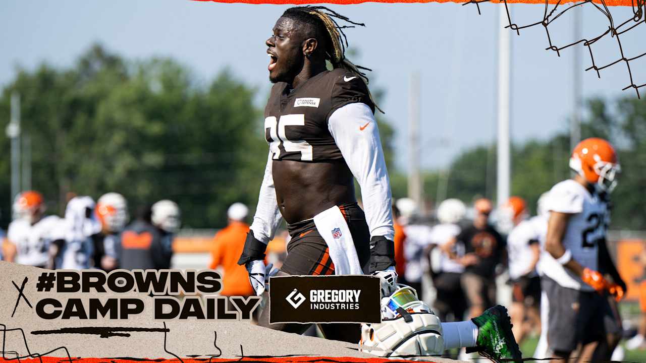 Browns hold practice before heading to Philadelphia