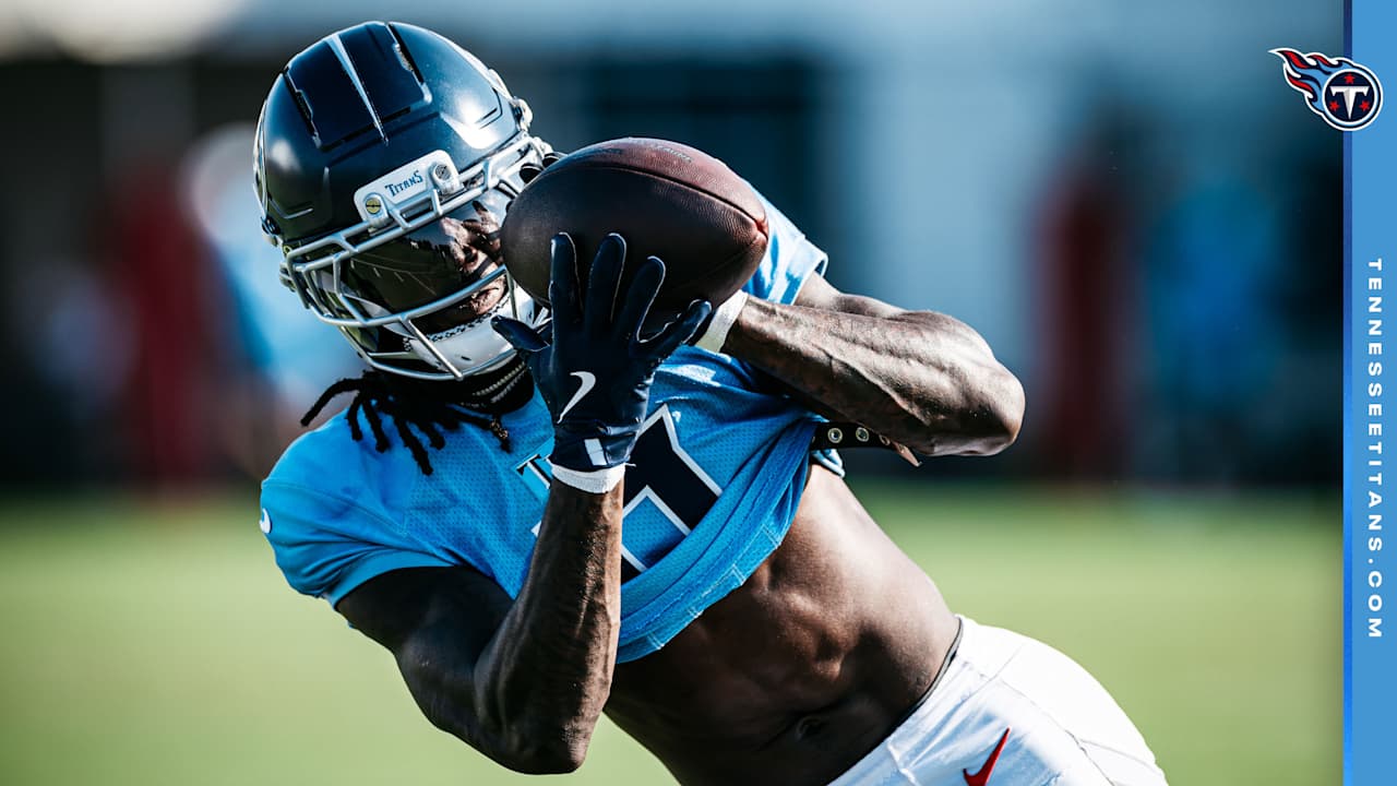 Observations From Saturday's Titans Practice 