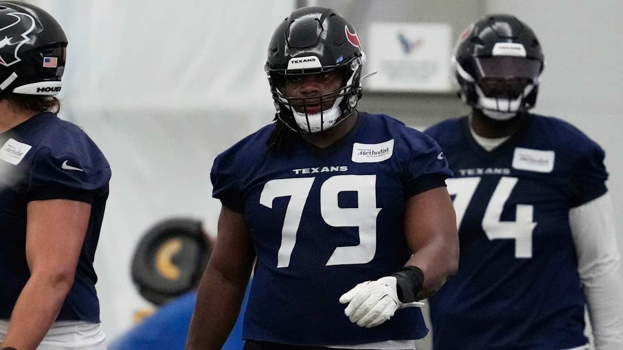 'He has all the tools to be' great OL