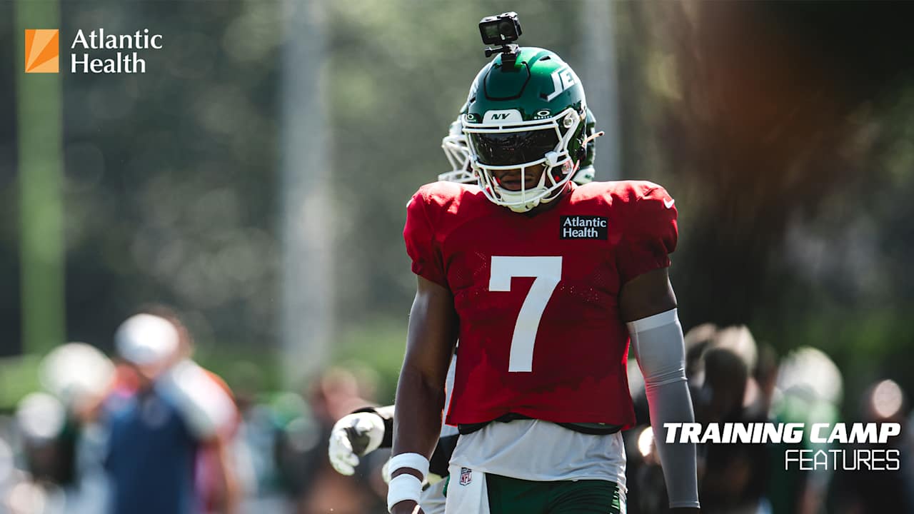 Giants QB Russell Wilson on QB Justin Fields: ‘He’s Tremendously Talented’