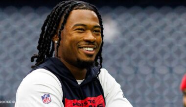 Eagles acquire WR John Metchie III in a trade with the Texans