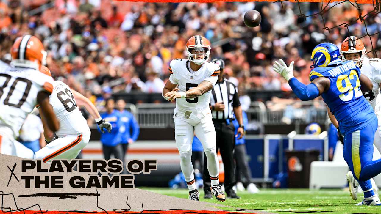 QB Dillon Gabriel leads the offense to two scoring drives vs. Rams