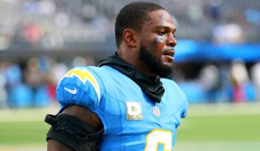 Chargers LB Denzel Perryman arrested on weapons violation charges