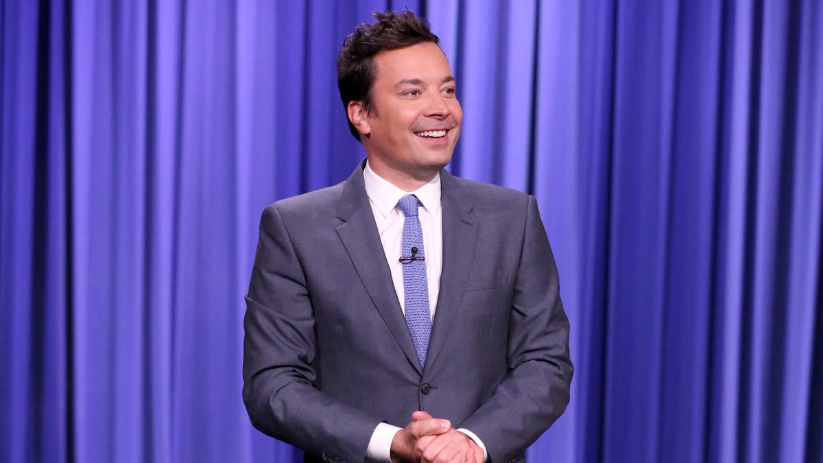 Jimmy Fallon to host special 'Tonight Show' after Packers-Steelers