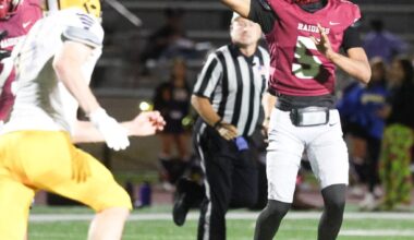 Red Raiders stopped by Gryphons – Lowell Sun