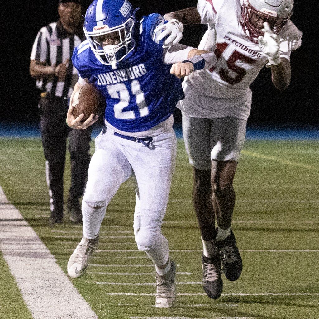 Blue Knights roll to win over Red Raiders – Sentinel and Enterprise