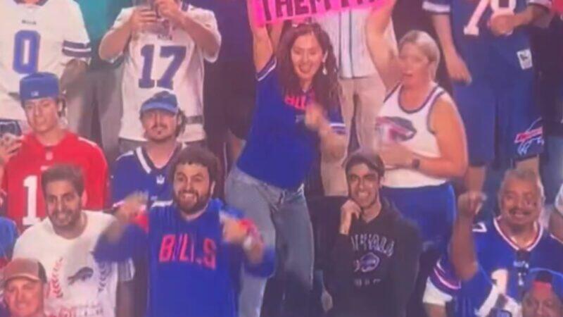 Female Buffalo Bills Fans Spotted With Wild Sign In The Stands During TNF That You Defintely Don’t Want Your Kids Seeing [VIDEO]