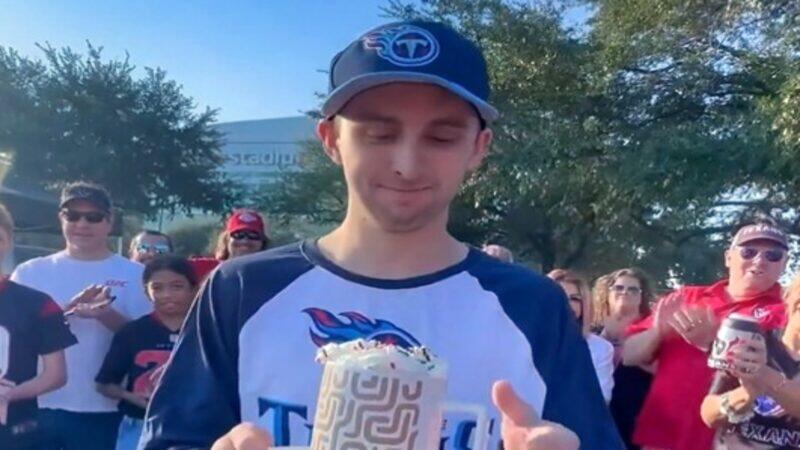 Houston Texans Mascot Savagely Pranked a Poor Titans Fan & Ruined His Entire Day Before The Game Even Started [VIDEO]