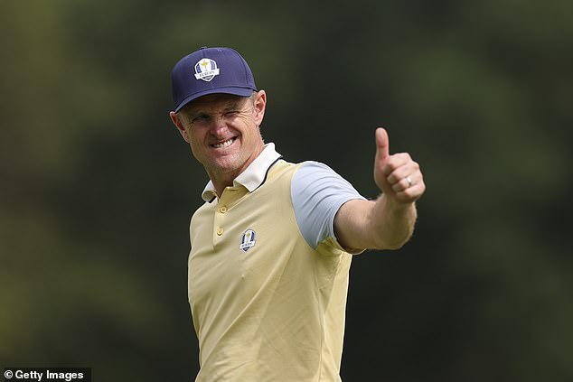 The former defensive end has struck up a close friendship with Europe star Justin Rose