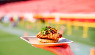Chiefs Serving ‘Uncrustable Crunch’ At Arrowhead In New NFL Offerings