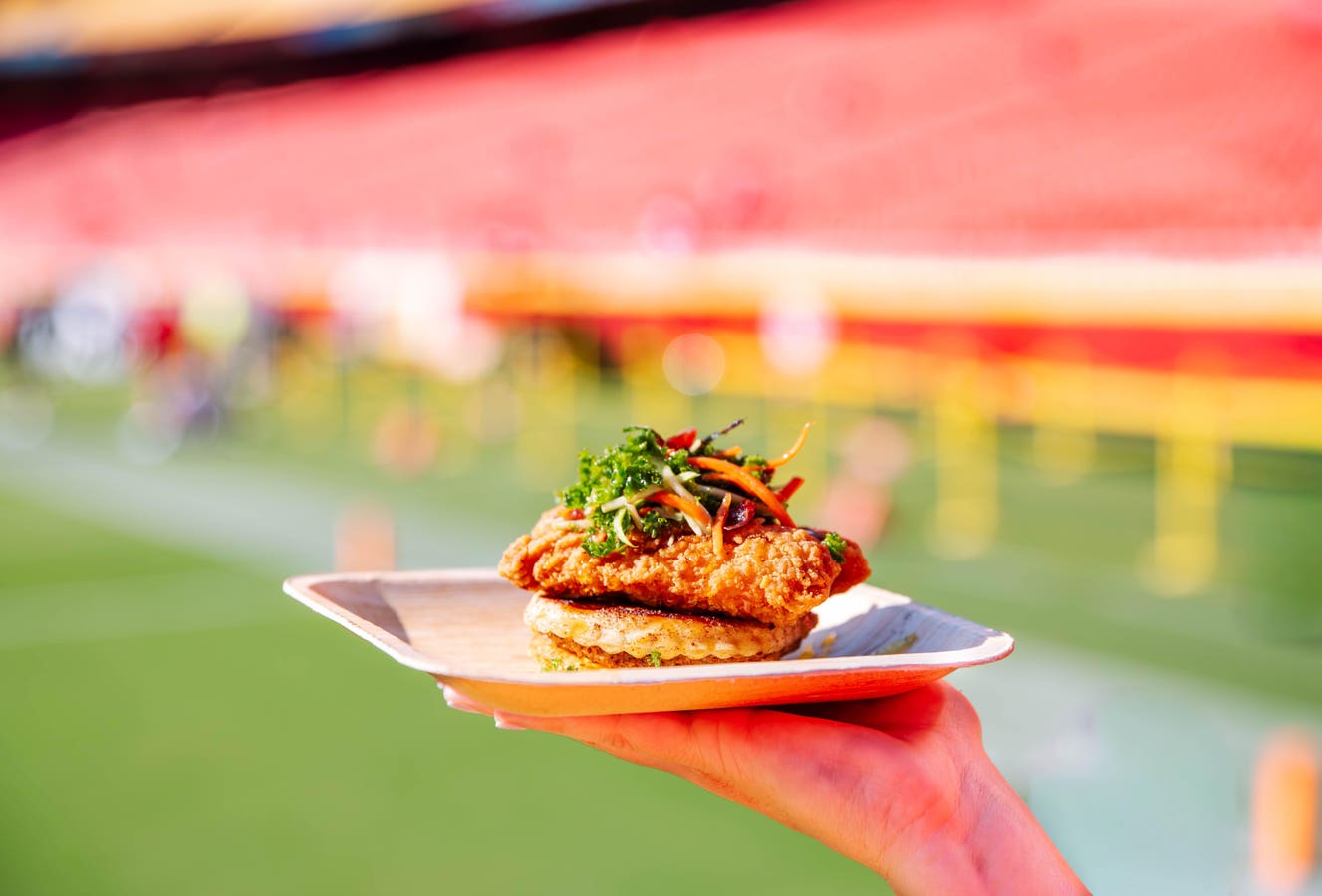 Chiefs Serving ‘Uncrustable Crunch’ At Arrowhead In New NFL Offerings