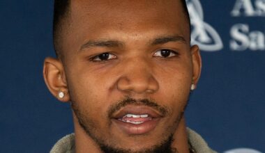 Tony Pollard Headshot