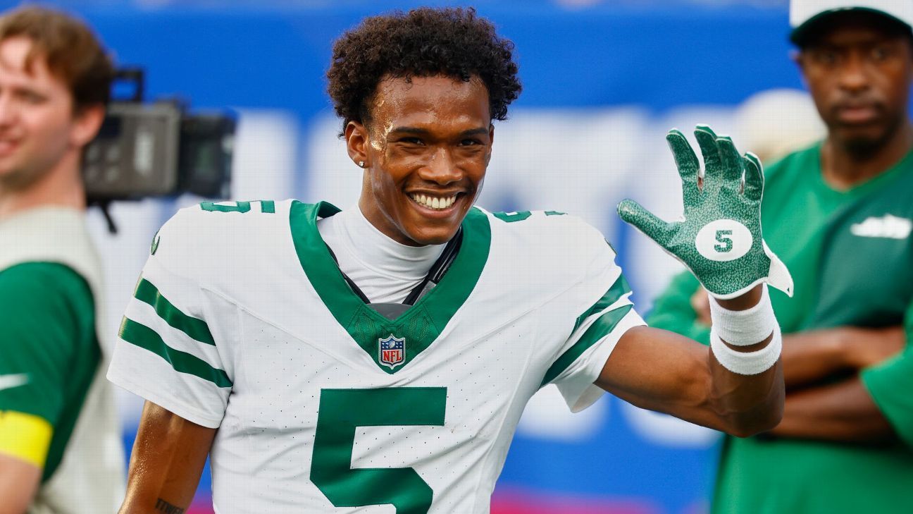 Jets' Garrett Wilson - Haven't talked to Aaron Rodgers since exit