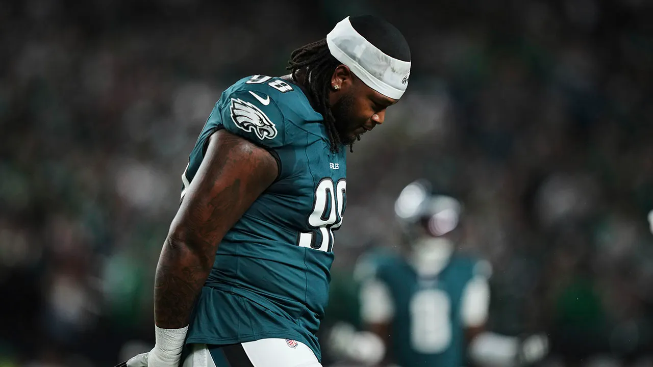 Eagles' Jalen Carter speaks on spitting incident