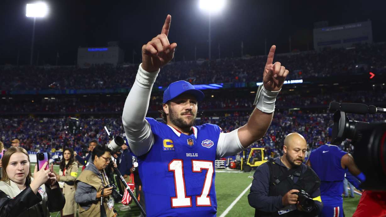 Locals in the NFL: Former Utah tight ends were Josh Allen's best friends in Bills' incredible rally