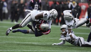 CLOSED OPENER: Smith leads Raiders to 20-13 win over Patriots | News, Sports, Jobs