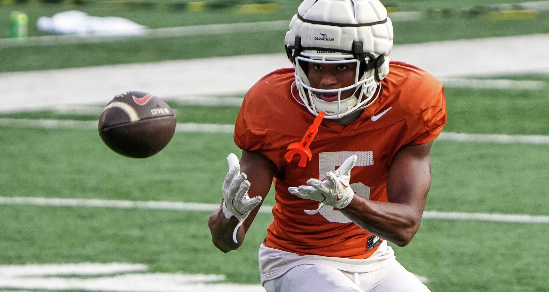 Texas football ranked No. 7 in AP, coaches poll