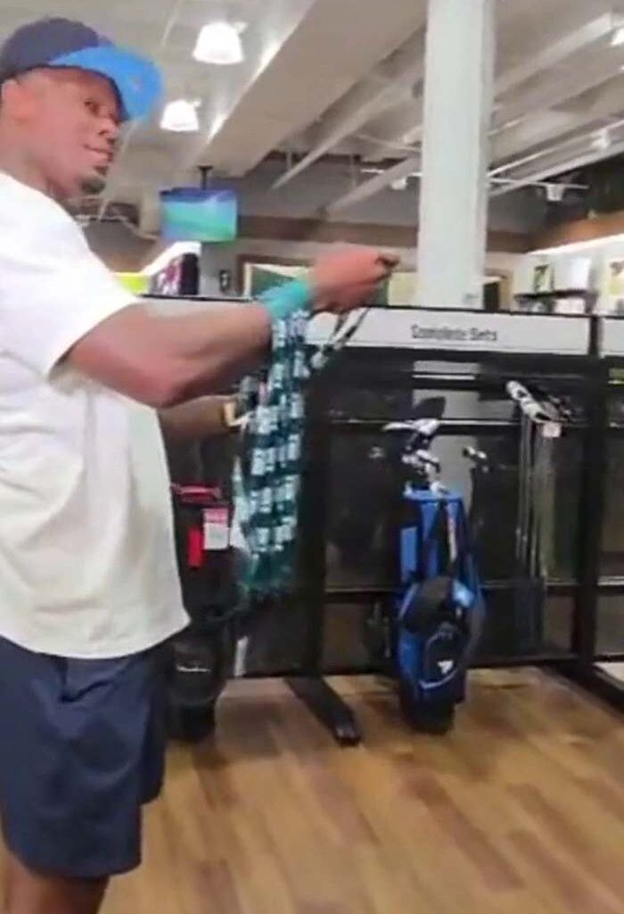 Texans legend Andre Johnson gives back to Houston kids with shopping spree