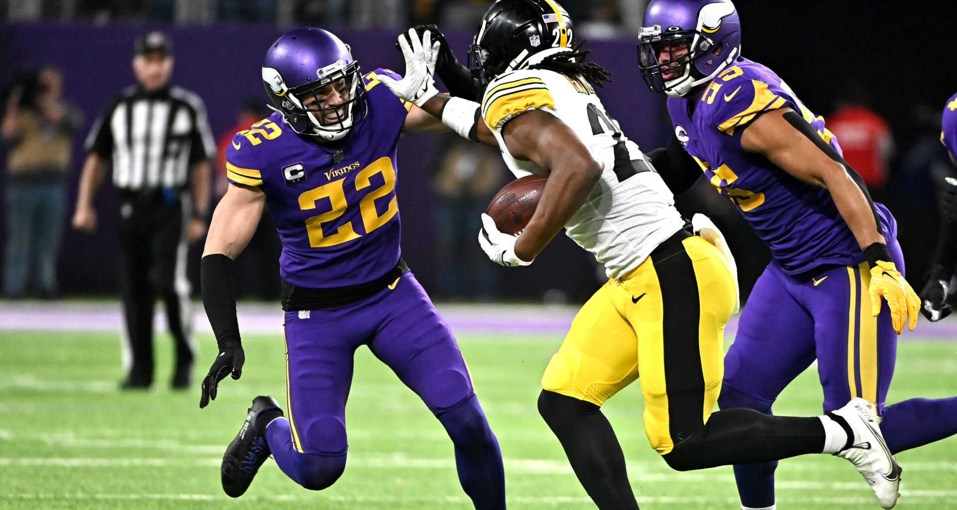 How to Watch the Minnesota Vikings vs Pittsburgh Steelers Game in Dublin