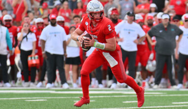 Quarterback Jack Layne of New Mexico Lobos