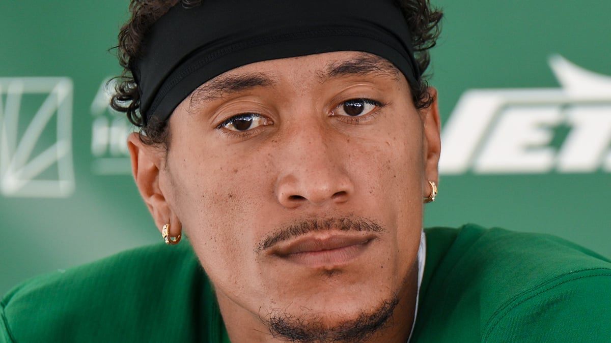 Josh Reynolds Headshot