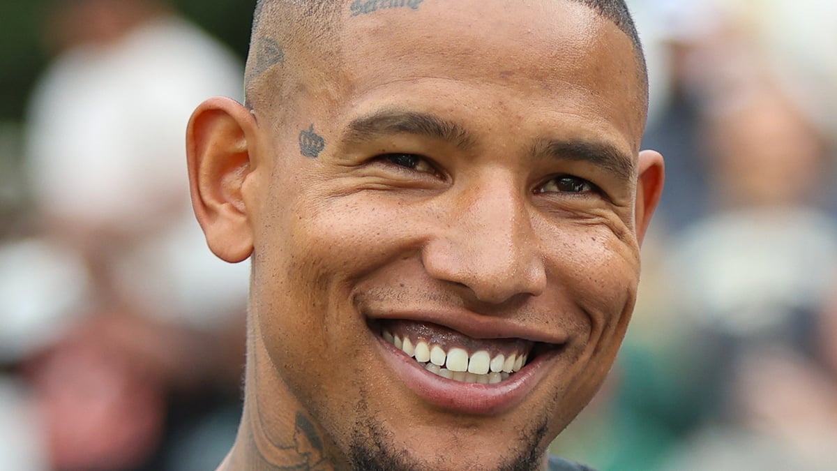 Darren Waller Headshot