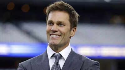 Tom Brady calls Chiefs vs. Eagles as Patrick Mahomes seeks revenge and Jalen Hurts targets third straight win