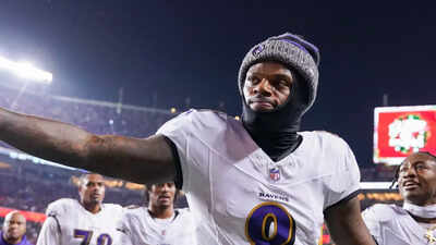 Will Lamar Jackson play today vs. the Cleveland Browns? Latest injury update on the Baltimore Ravens quarterback