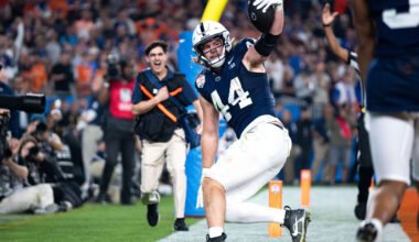 Tyler Warren Named NFL's Rookie Of The Week