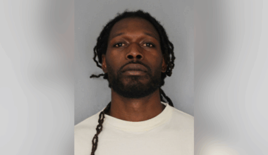 Jadeveon Clowney arrested for trespassing days before signing with Dallas Cowboys