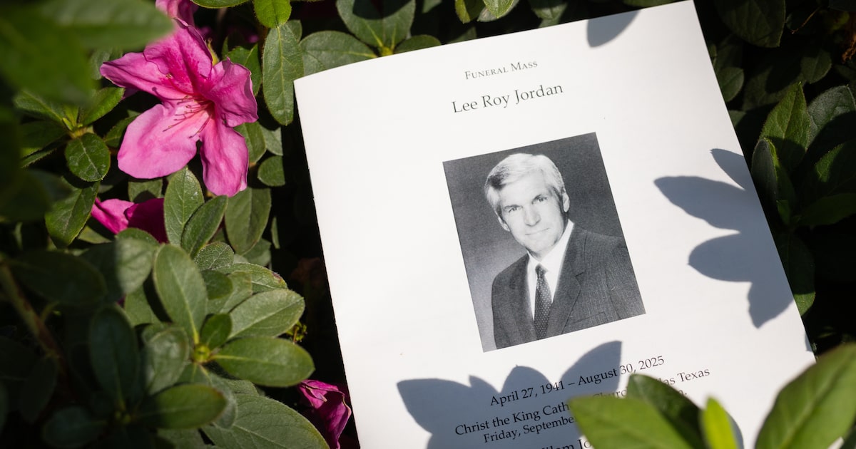 Cowboys icons pay respects to Lee Roy Jordan, the ‘leader and motivator’ of fabled defense