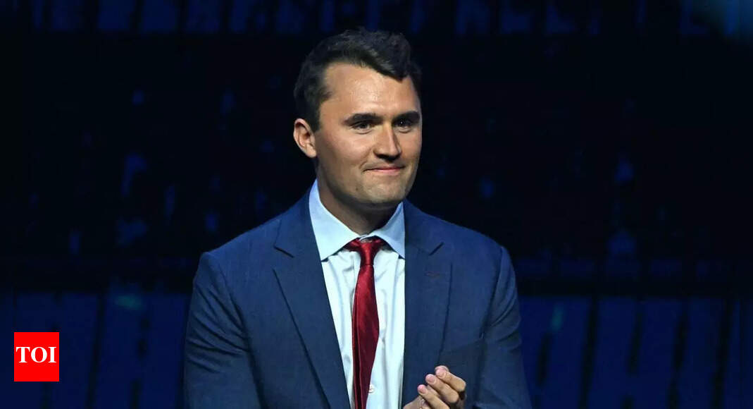 Houston Texans draw outrage for ‘tone-deaf’ pregame tribute to victims of violence without mentioning Charlie Kirk | NFL News