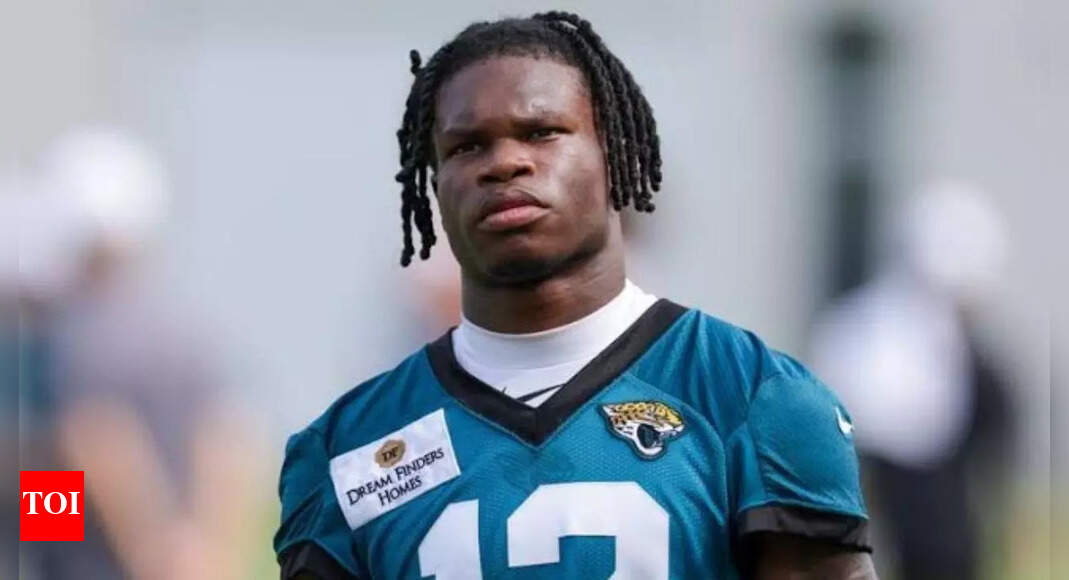 “The most overhyped prospect”: Travis Hunter’s quiet NFL debut has fans losing faith in Jaguars’ two-way experiment | NFL News