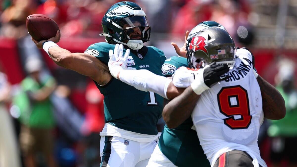 Eagles vs. Buccaneers prediction, pick, odds, spread, where to watch live