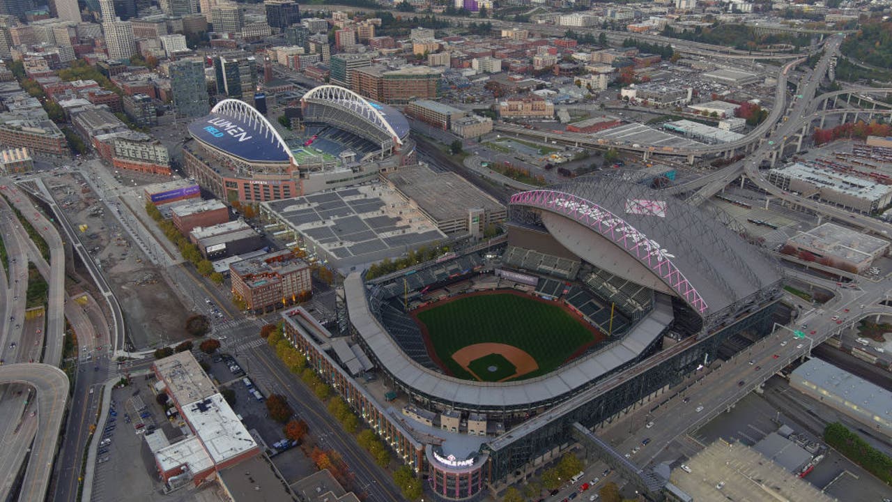 3 games expected to draw big crowds in Seattle this weekend