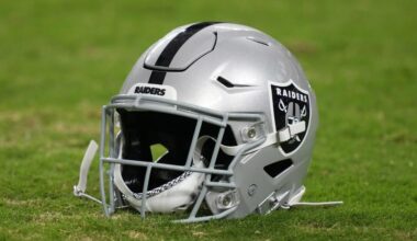 Angry Raiders Fans Ganged Up On An Elderly Chargers Fan In The Stands During MNF [VIDEO]