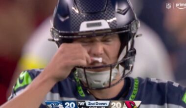 Seahawks kicker spotted ripping smelling salts before clutch moment - Football - Sports