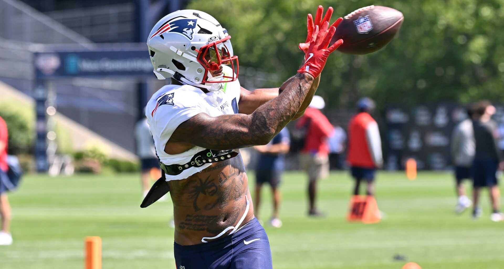 49ers Hopeful to Sign Top Free Agent