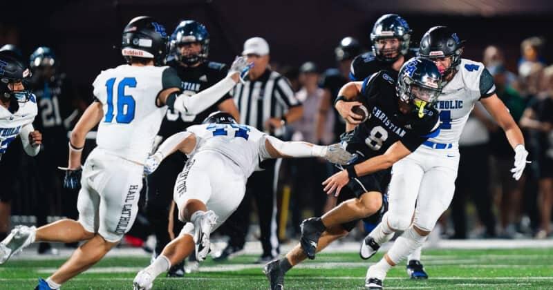 LCA’s last-minute touchdown pushes Eagles past Lexington Catholic 28-21 in Holy War