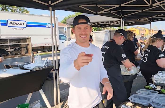 Texans’ Braxton Berrios gives back with No Kid Hungry, Fogo de Chão as he returns to play vs. Jaguars: ‘I can’t wait’