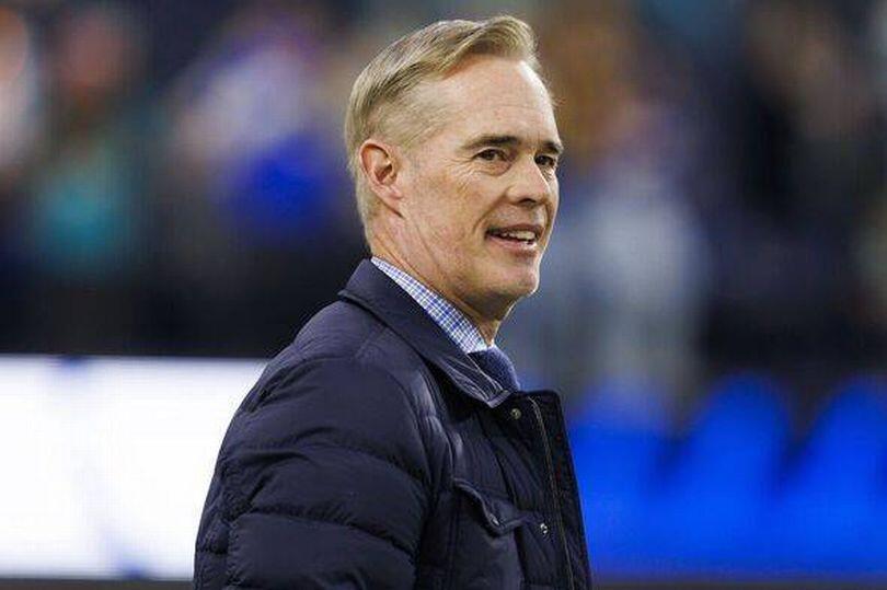 Joe Buck broke into song live on NFL MNF 'you're at Mile High'
