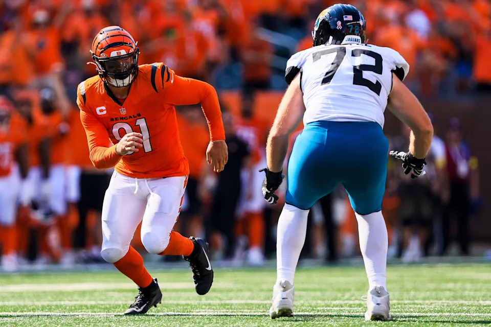 Cincinnati Bengals defensive end Trey Hendrickson rushes against the Jacksonville Jaguars offensive tackle Walker Little in the second half at Paycor Stadium, Sept. 14, 2025 in Cincinnati.