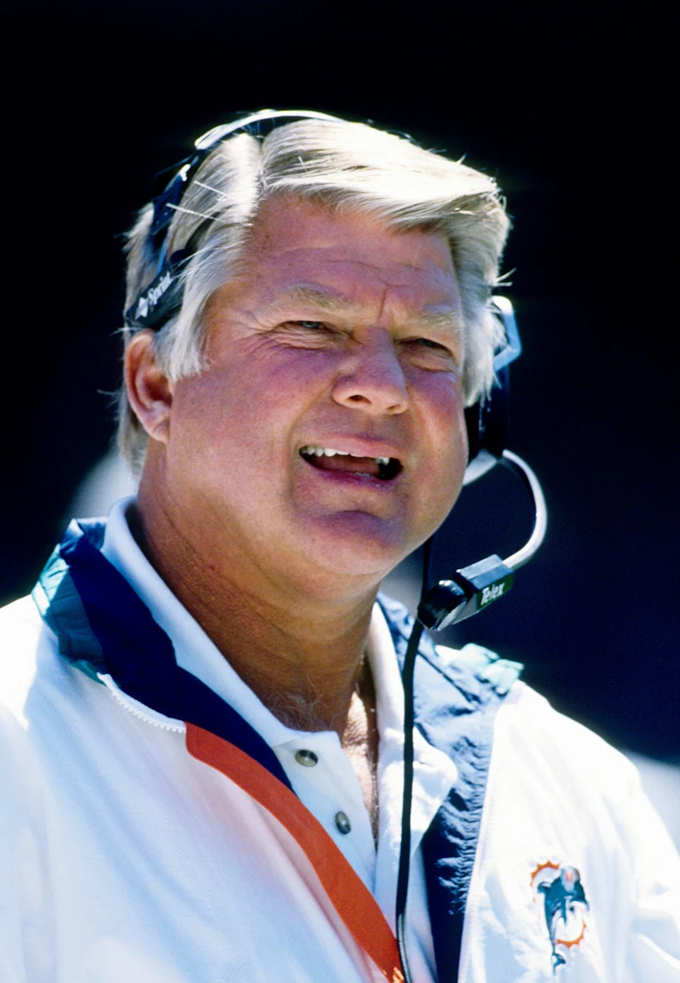 Miami Dolphins head coach Jimmy Johnson on the sideline against the San Francisco 49ers during the 1998 pre-season at 3 Comm Park.