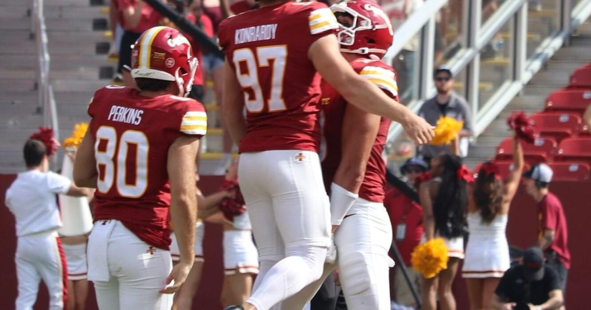 College football: Konrardy's record-breaking kick adds to confidence - TelegraphHerald.com