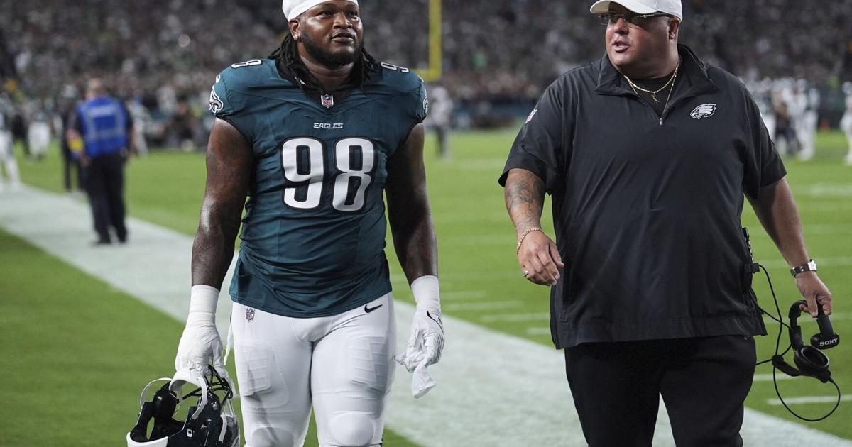 Jalen Carter shames Super Bowl champion Eagles by spitting on Dak Prescott. What happens next? | NFL