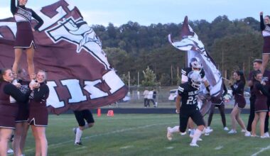 Vikings score late touchdown to defeat Onalaska 19-15 | Sports