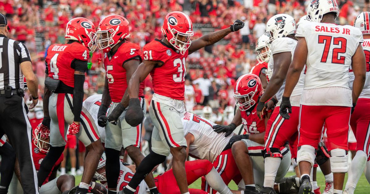 Kirby Smart, Kyron Jones and Monroe Freeling talk preparation for Tennessee | Georgia Sports