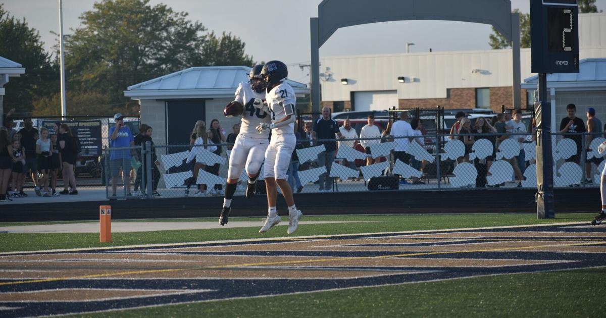 Jets, Starfires roll; Braves fall despite valiant effort | Sports