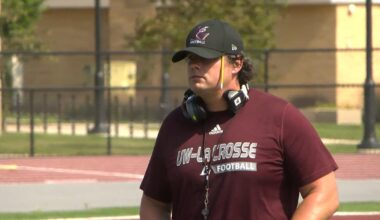 Eagles open up the season with big win over Carnegie Mellon 38-14 | Sports