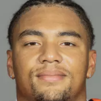 Taylor's third TD with under 2 minutes left lifts Hobart football to first victory | Sports